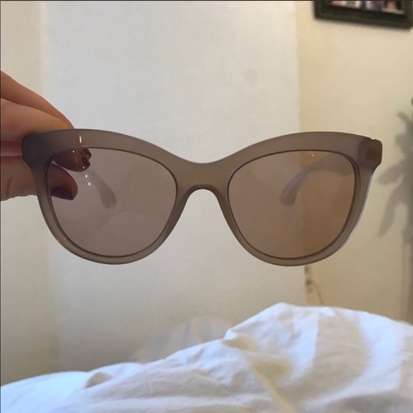 Miu miu sunnies - Picture 1 of 4